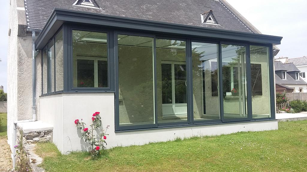 Véranda baie vitrée vue de face