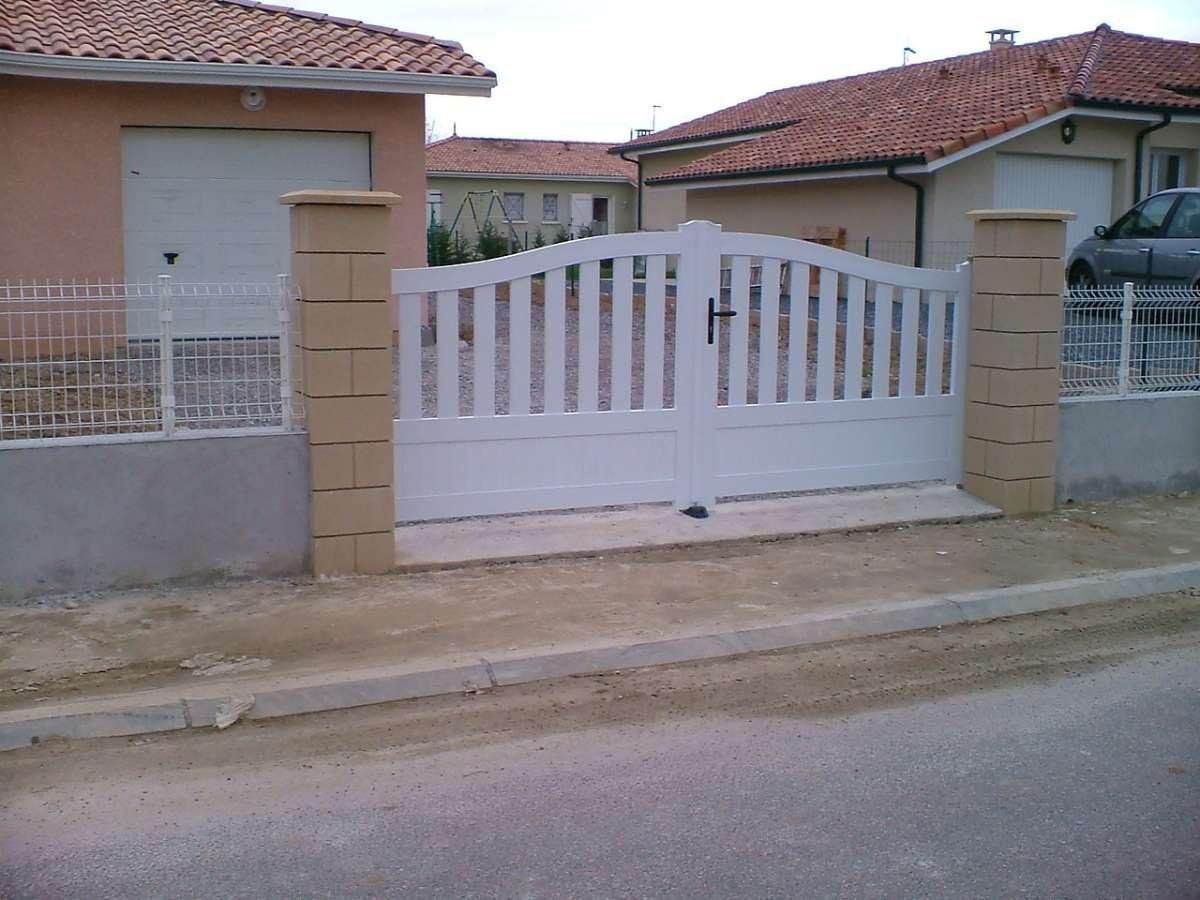 Blanco Félix Terrassement à Mont-de-Marsan Portail PVC