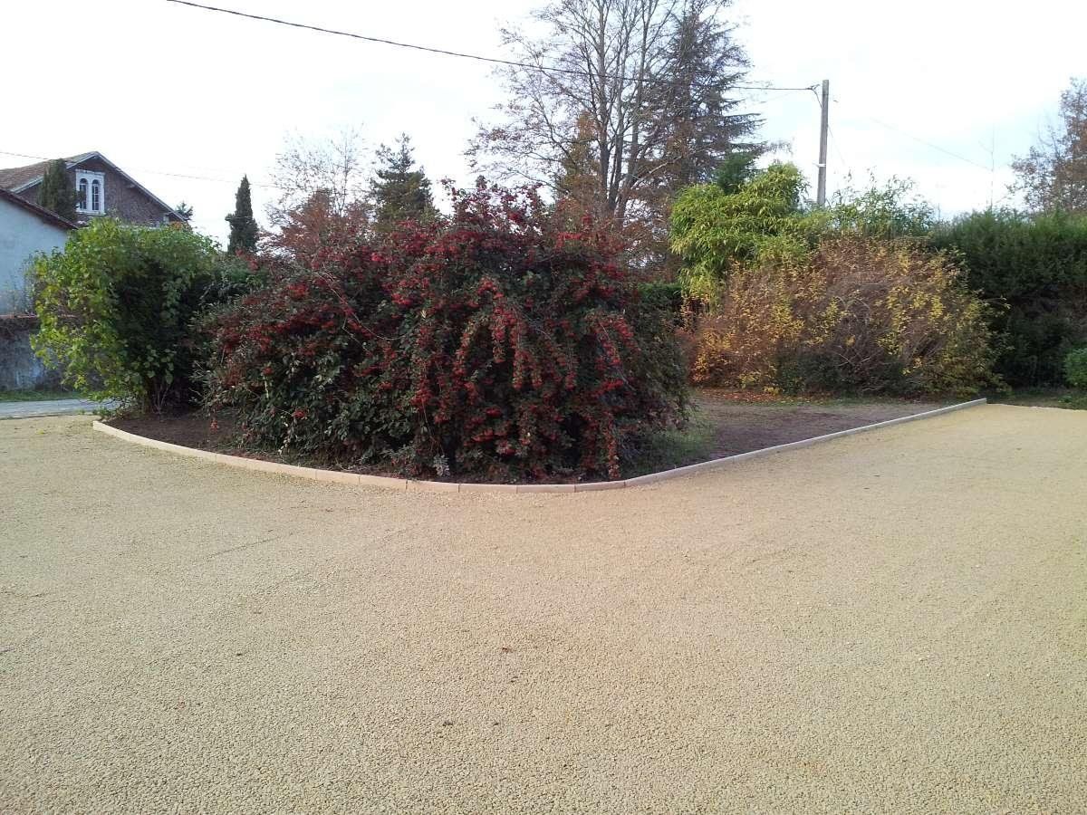 Terrassement avec bordures à Mont-de-Marsan