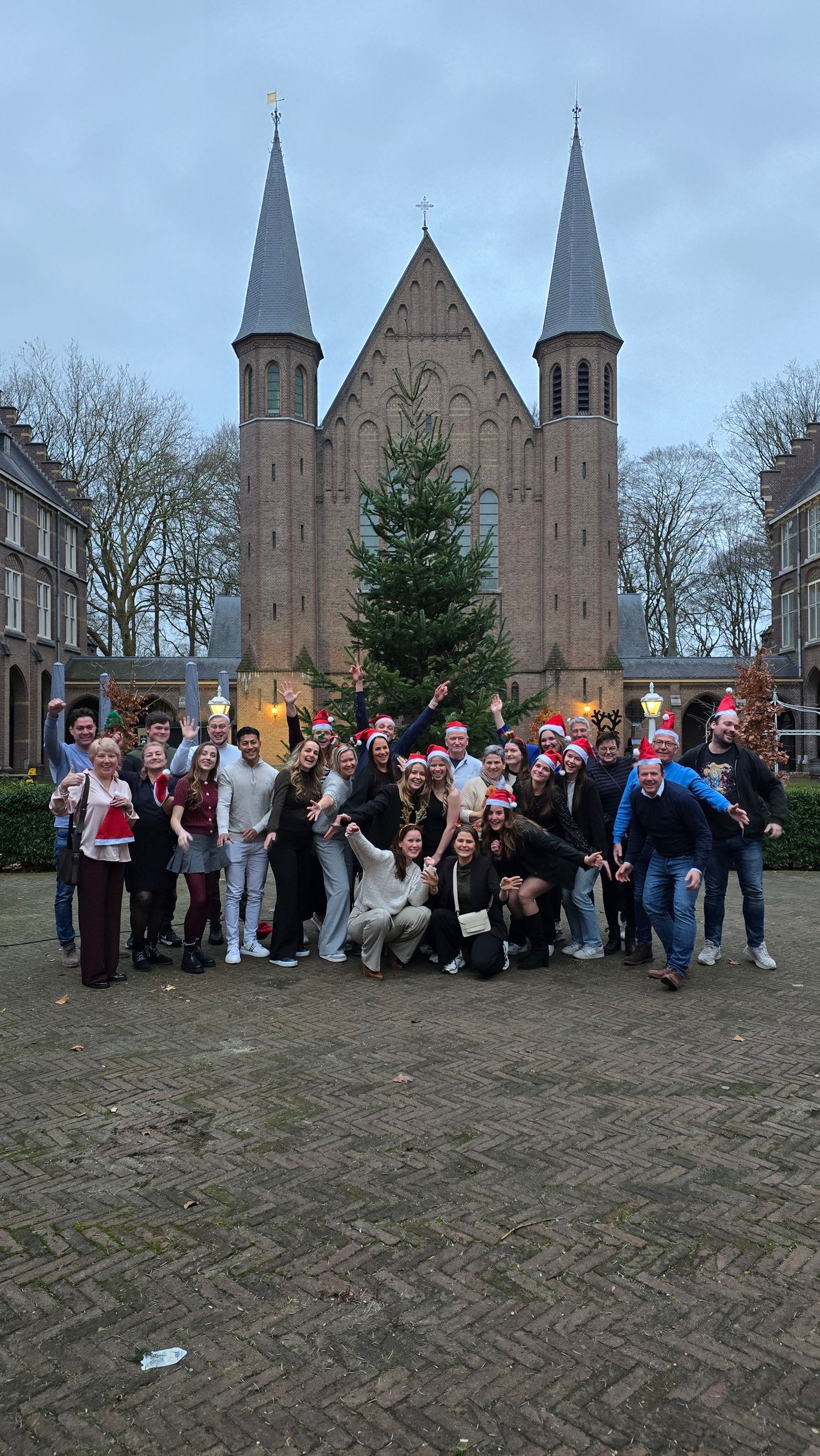 Sfeervol kerstfeest organiseren op de historische binnenplaats van Bovendonk