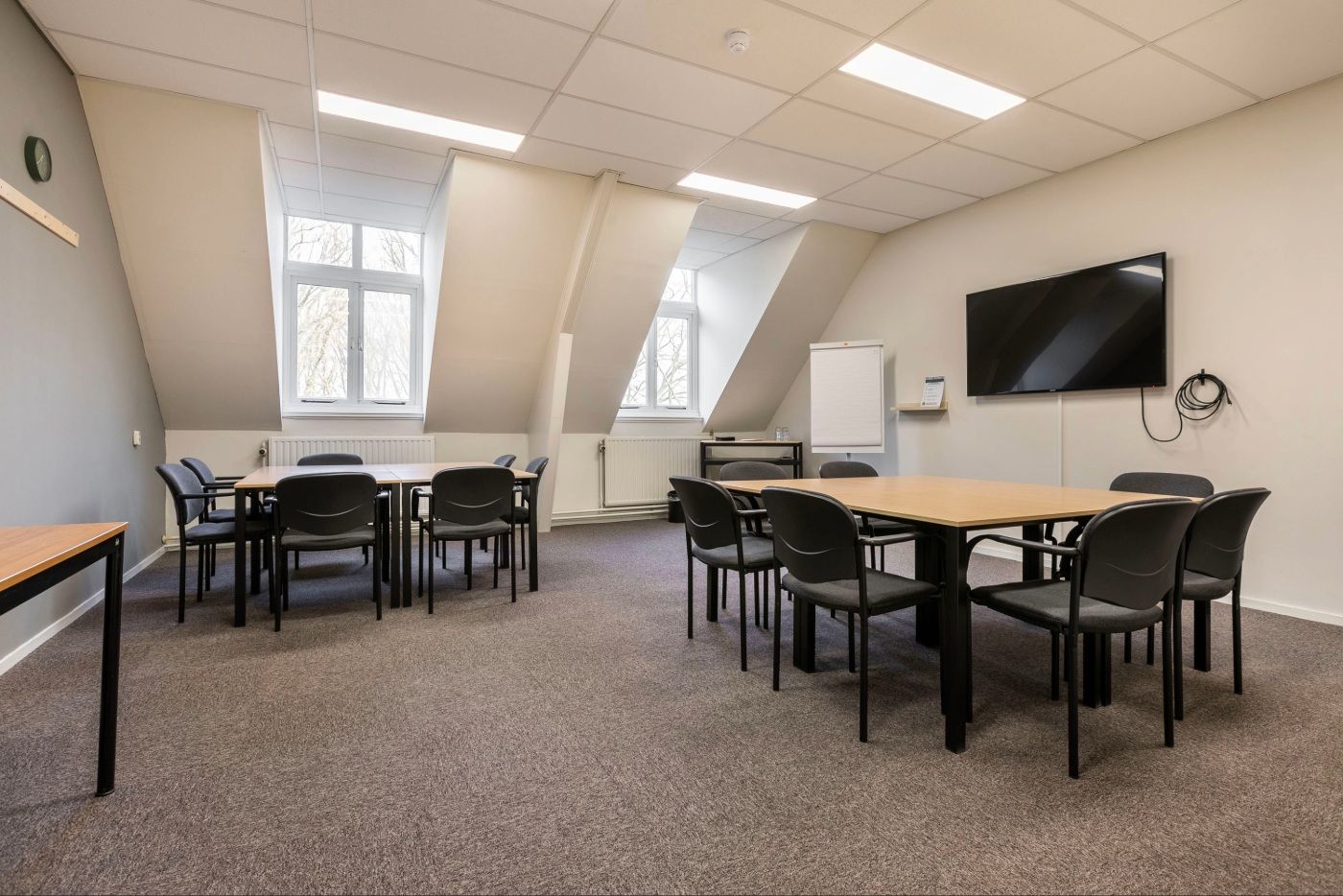Sfeervolle en moderne vergaderruimte nabij Roosendaal bij Bovendonk]