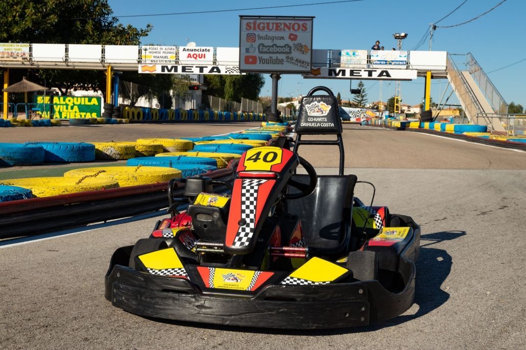 Un kart con el número 40