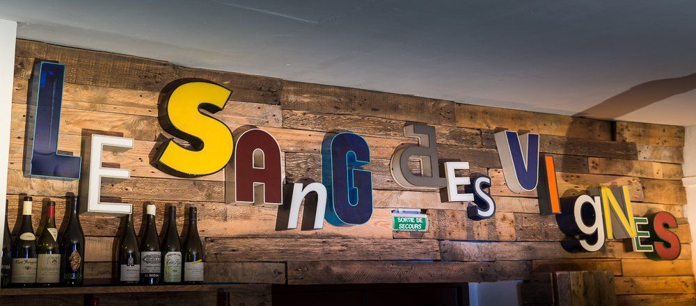 Enseigne Le Sang des Vignes