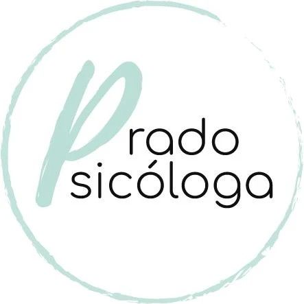 Logo de &ldquo;Prado psic&oacute;loga&rdquo; en tonos verde menta y negro, con un c&iacute;rculo tenue alrededor.