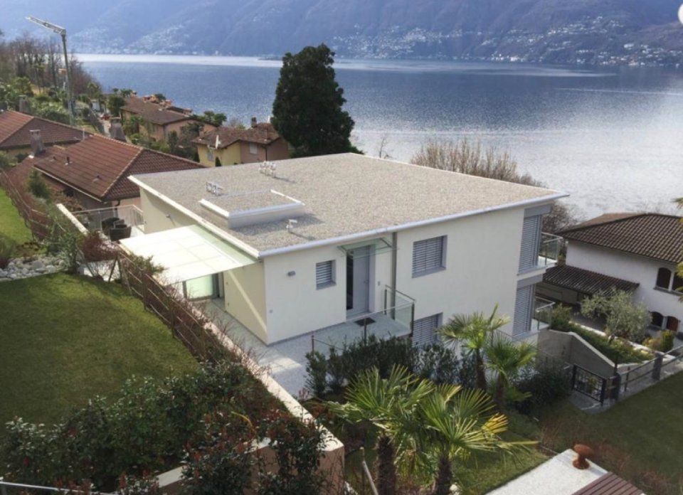 condominio con tetto piano