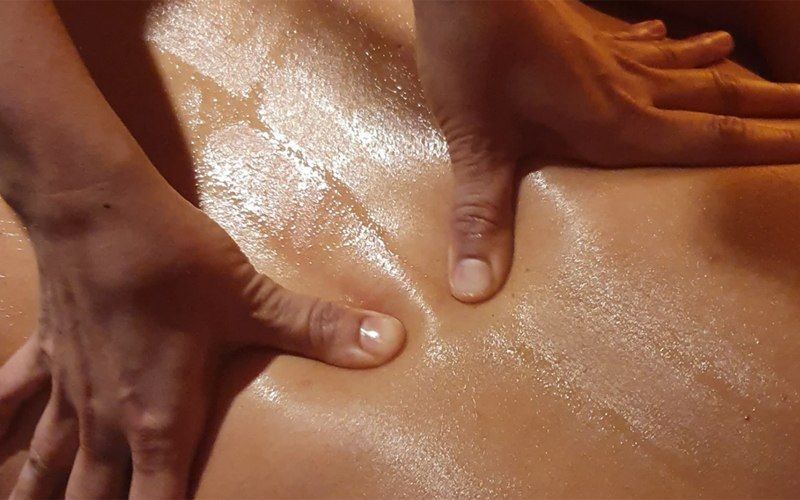 Rückenmassage im DDM Massage
