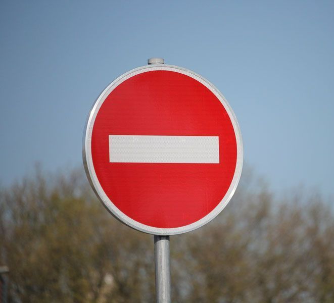 Signalisation verticale en panneaux routier de sens interdit