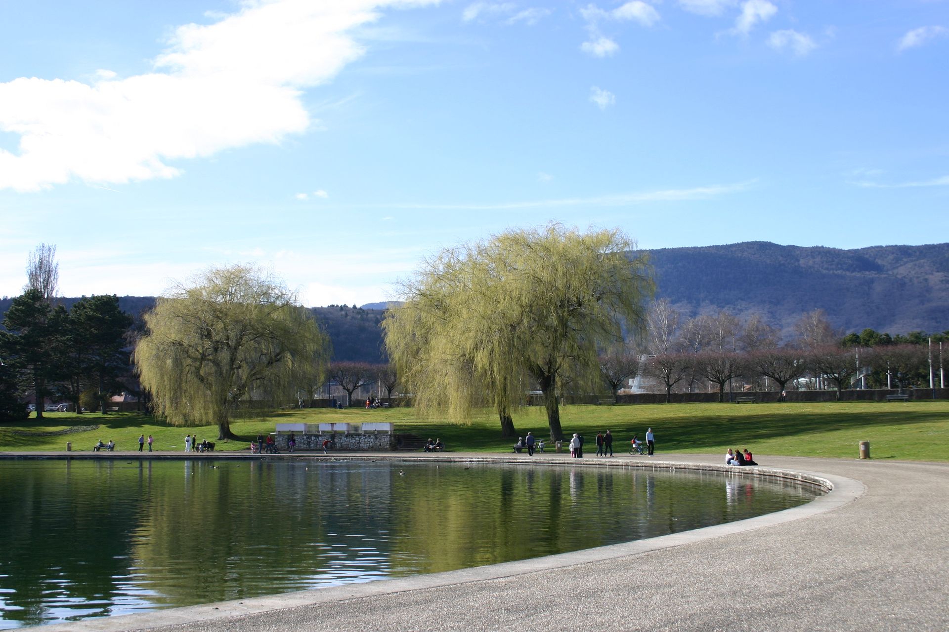 Lac de Divonne-les-Bains.