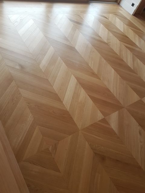 PRDG - Genève - ponçage - pose - terrasse - ARTI'PRO- parquet - revêtement de sol - escalier - nez de marche - massif - rénovation - carrelage - moquette - neuf - PVC - vente - teinte