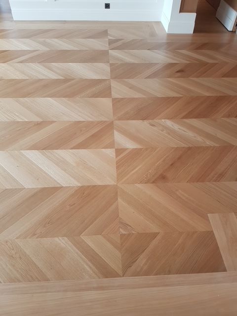 PRDG - Genève - ponçage - pose - terrasse - ARTI'PRO- parquet - revêtement de sol - escalier - nez de marche - massif - rénovation - carrelage - moquette - neuf - PVC - vente - teinte