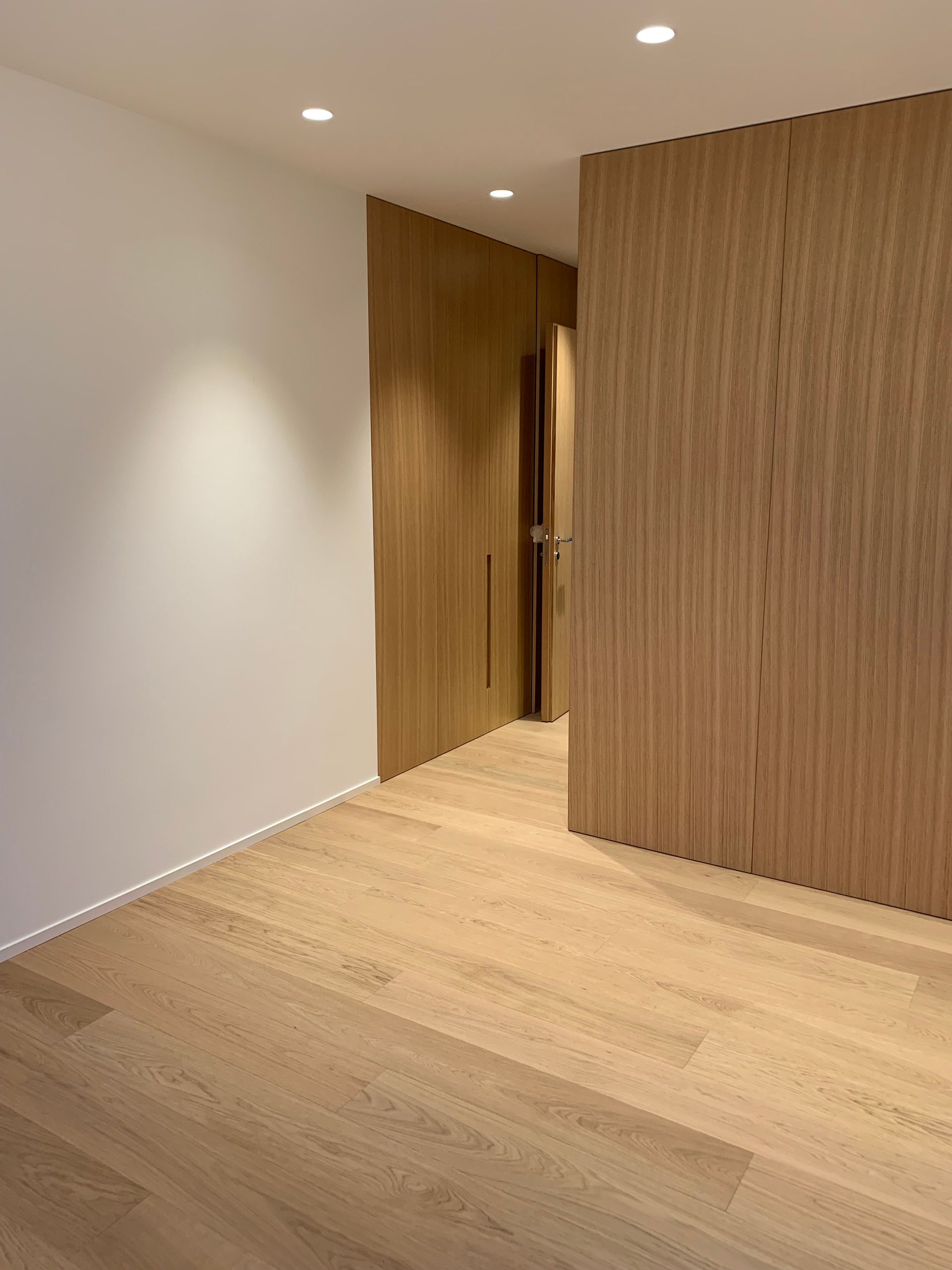 PRDG - Genève - ponçage - pose - terrasse - ARTI'PRO- parquet - revêtement de sol - escalier - nez de marche - massif - rénovation - carrelage - moquette - neuf - PVC - vente - teinte