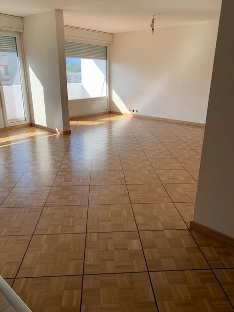 PRDG - Genève - ponçage - pose - terrasse - ARTI'PRO- parquet - revêtement de sol - escalier - nez de marche - massif - rénovation - carrelage - moquette - neuf - PVC - vente - teinte