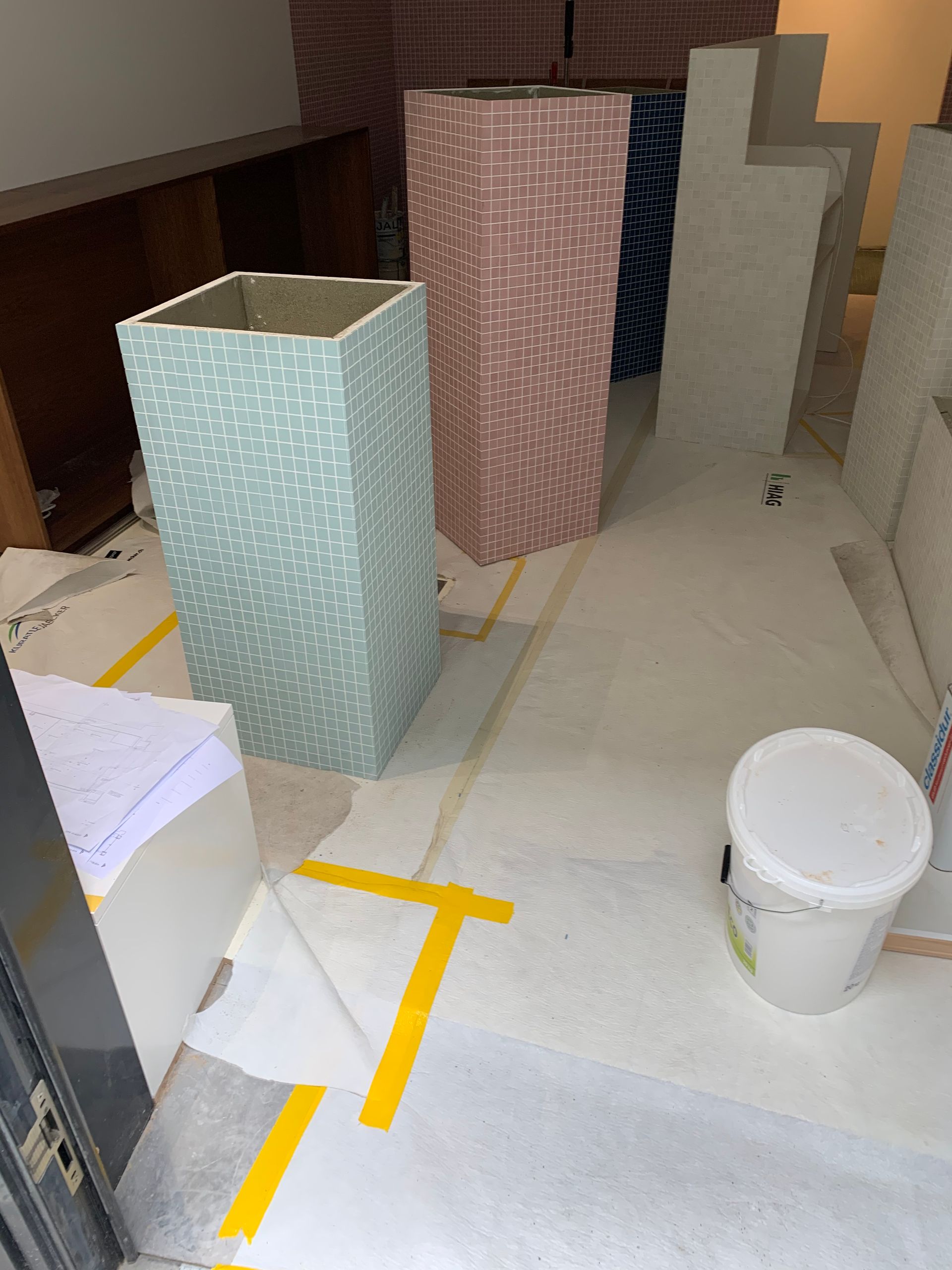 PRDG - Genève - ponçage - pose - terrasse - ARTI'PRO- parquet - revêtement de sol - escalier - nez de marche - massif - rénovation - carrelage - moquette - neuf - PVC - vente - teinte