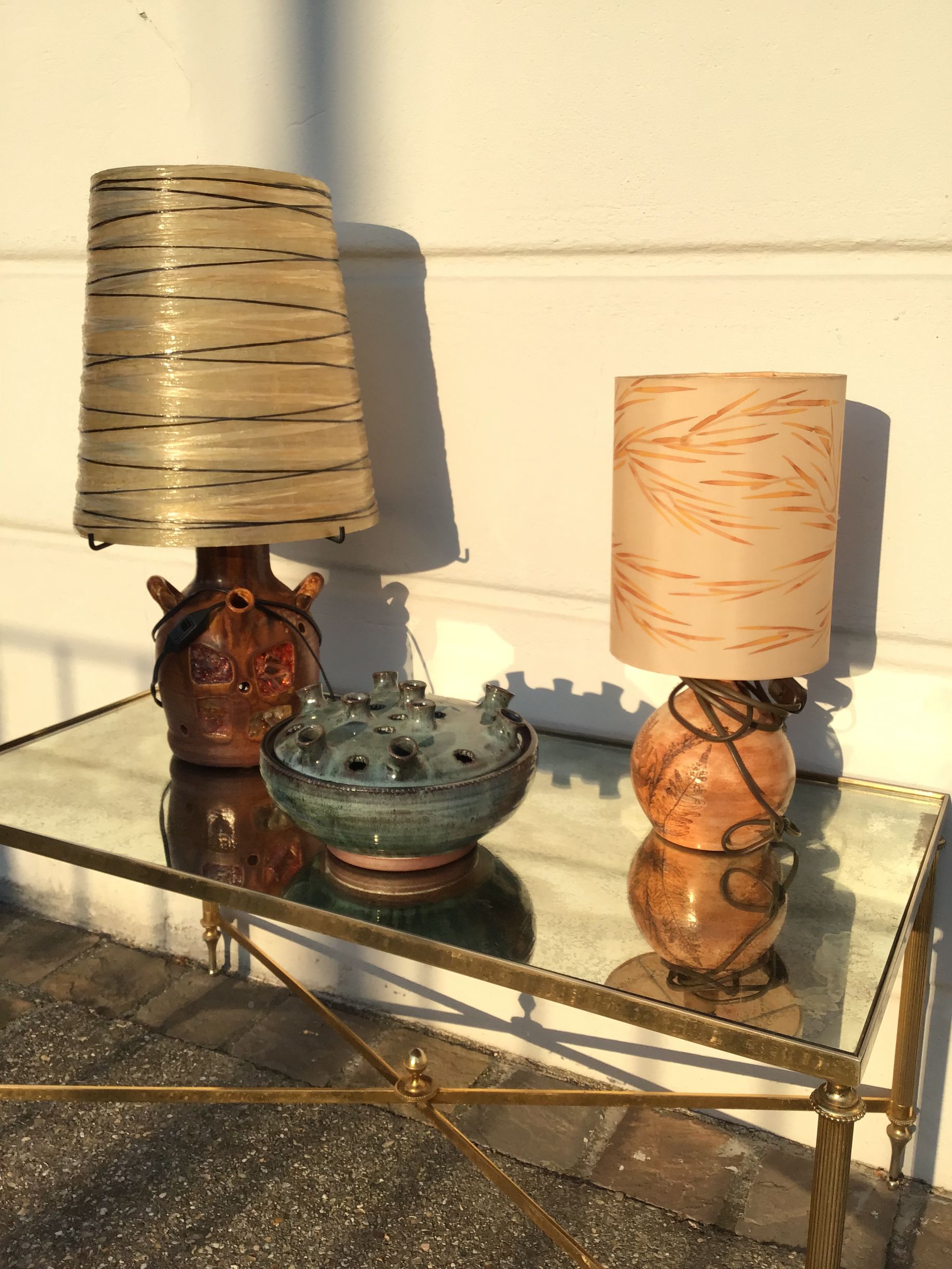 Lampes céramique Accolay 1960
Table basse piétement en bronze