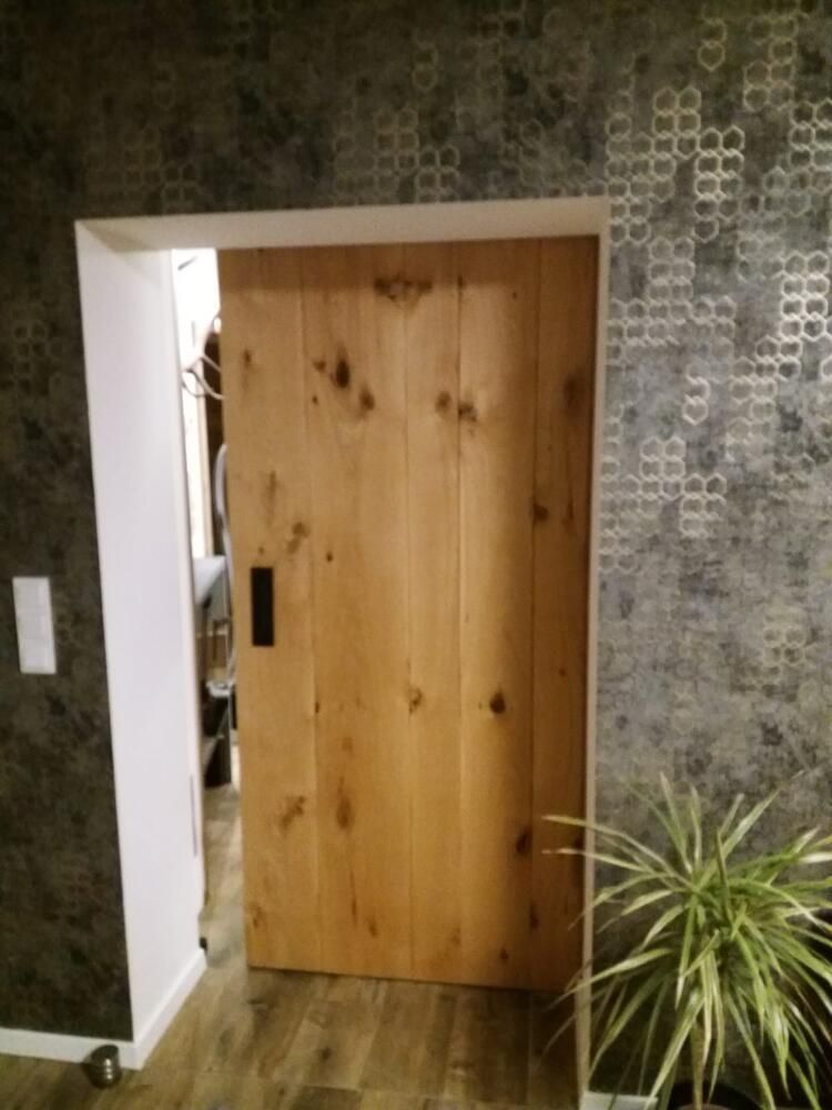 Schiebetür aus Eichenholz