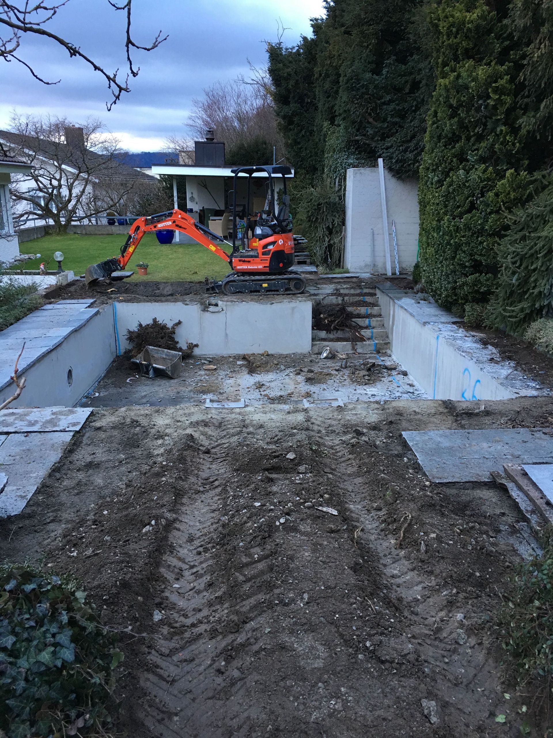 Poolbau - Baugeschäft - Widmer Baugeschäft - Herrliberg