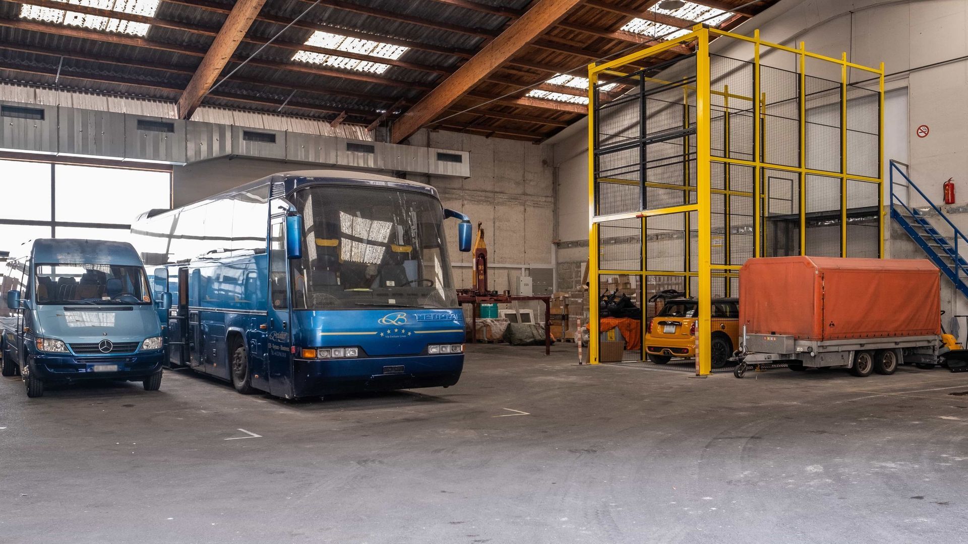 Gestion et location de locaux - Rosat Entreprises - Villeneuve