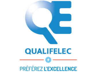 Un logo bleu et blanc pour qualifelec preferez l'excellence