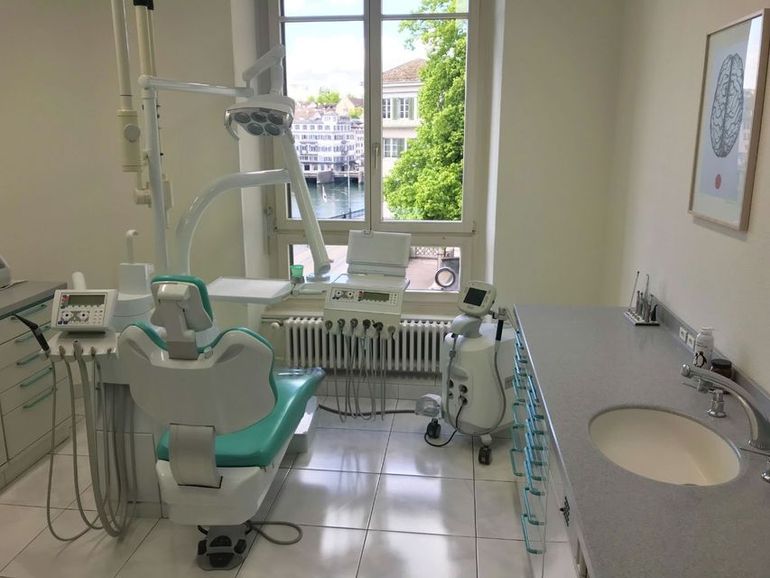 Zahnarztpraxis Dr. Ralph Katzorke - Zürich