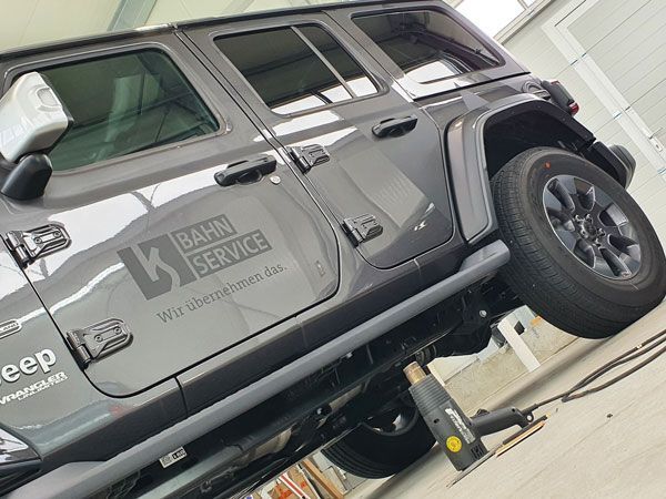 Hohmuth Werbetechnik Fahrzeugbschriftung PKW Folierung