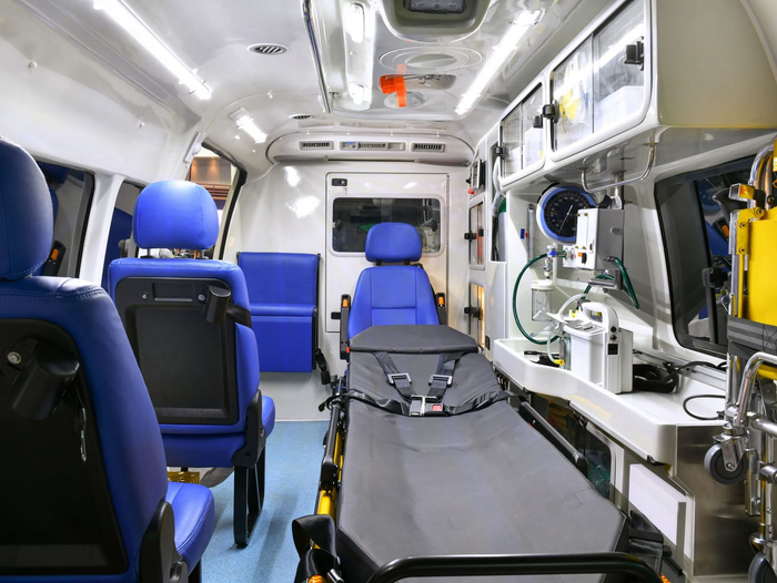 Interieur d'une ambulance