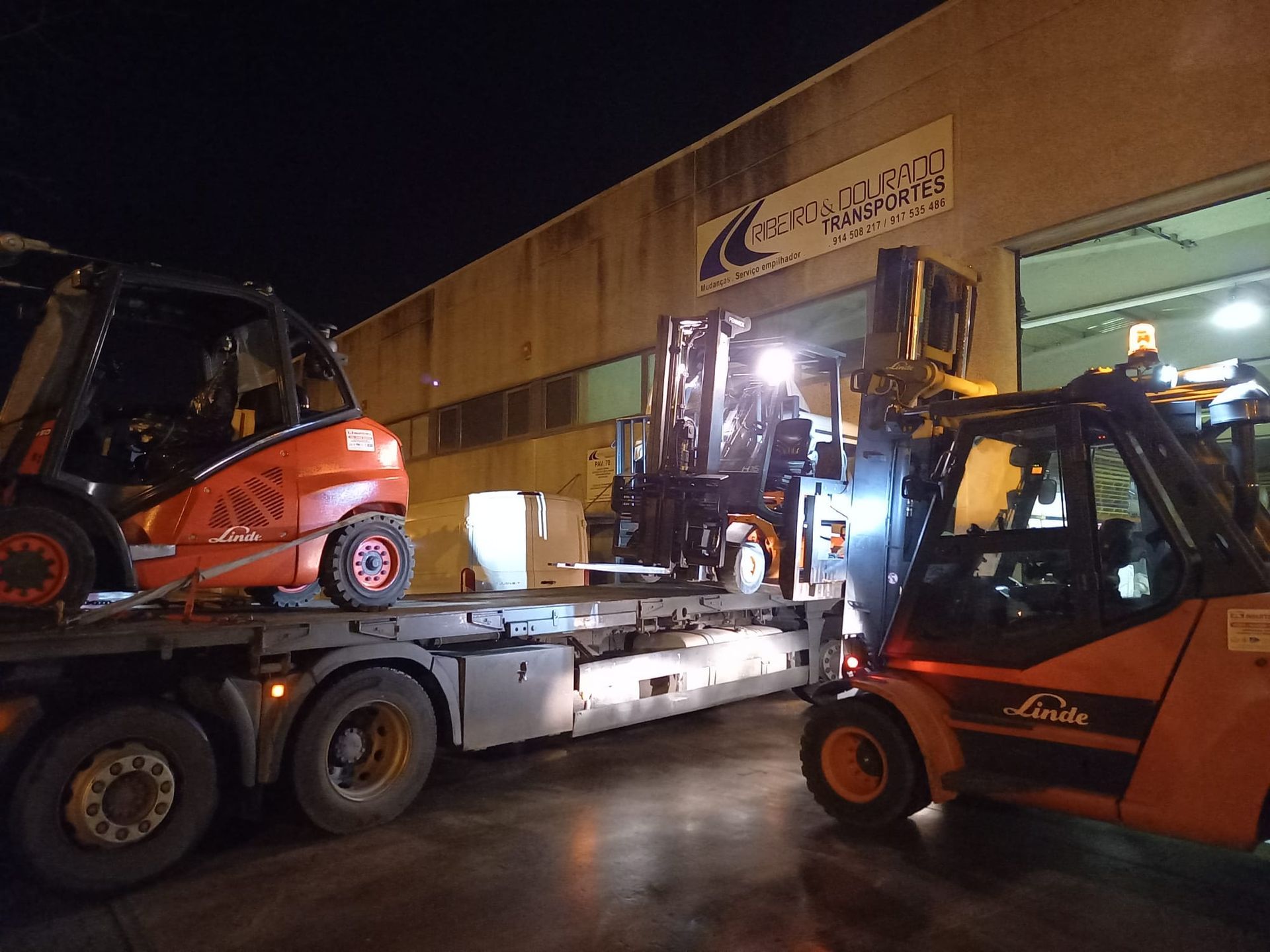 Ribeiro & Dourado Transportes