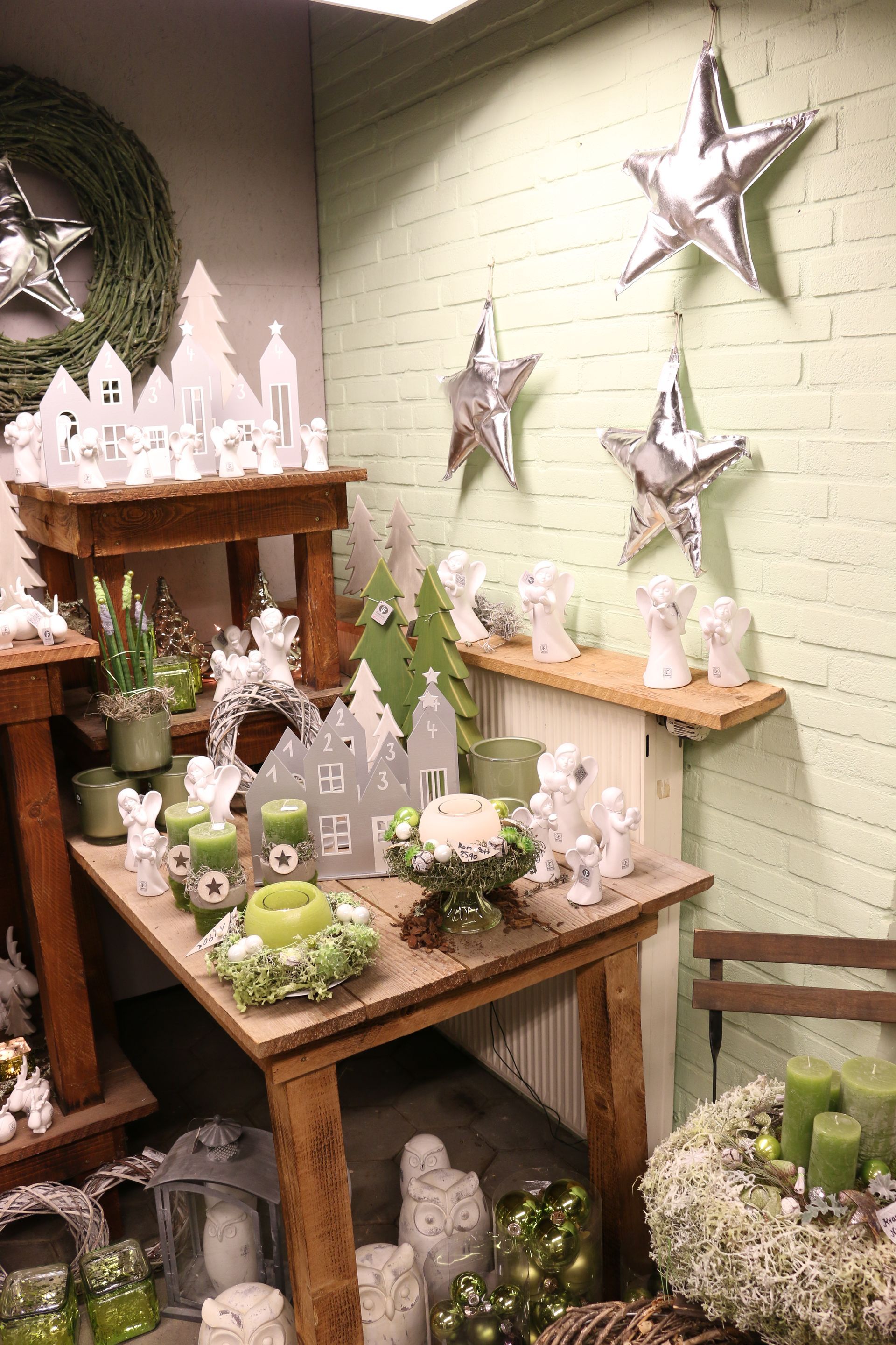 Helle Adventsdekorationen