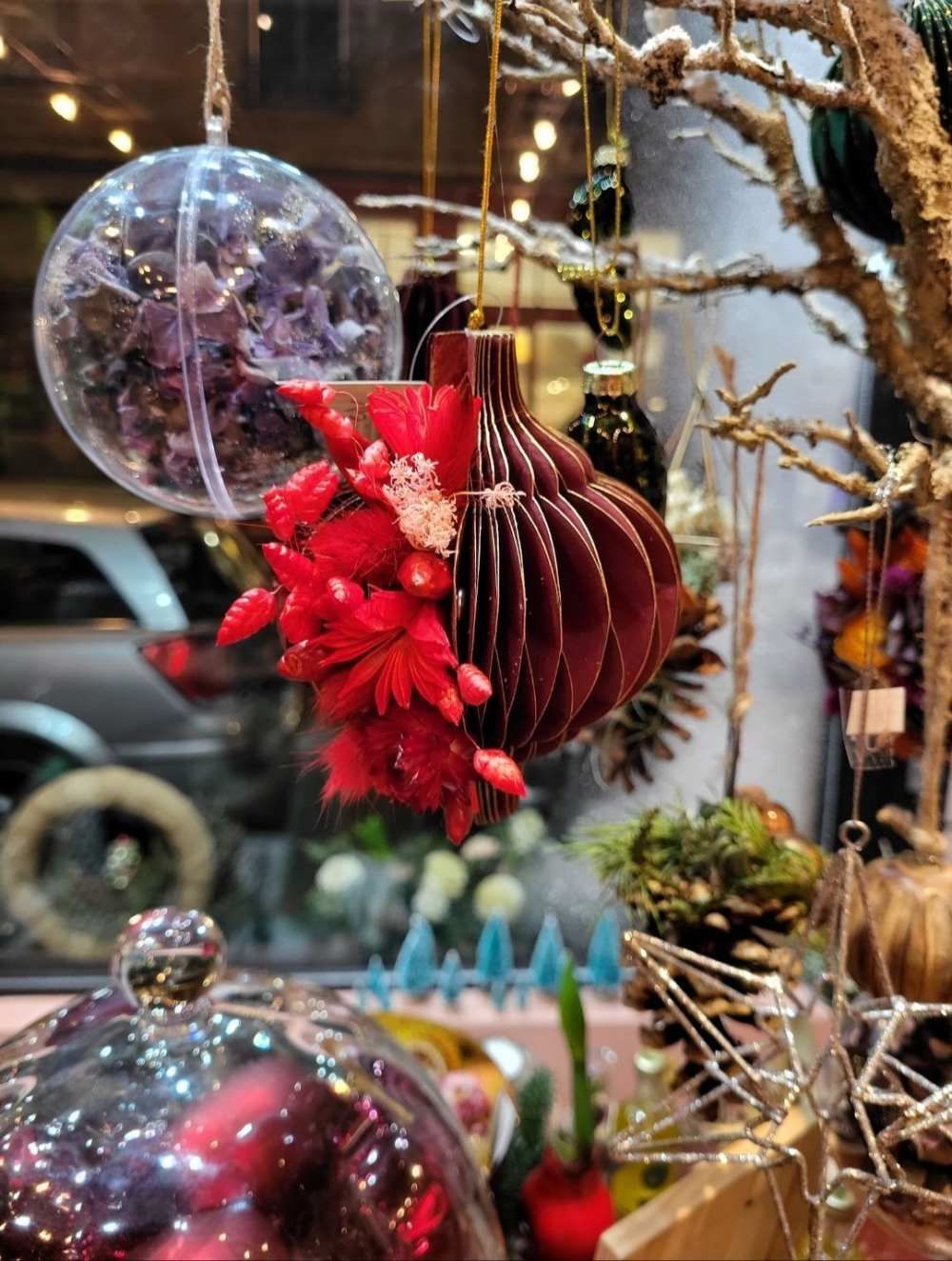 Boule de Noël florale - Flowe Addict