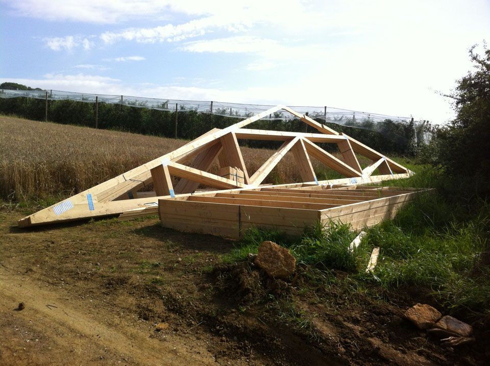 Matériaux pour la pose d'une charpente