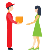 Transporteur avec casquette tendant un colis à une dame.