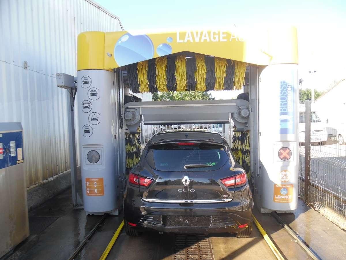 Lavage des véhicules Garage Husson près de Noyers