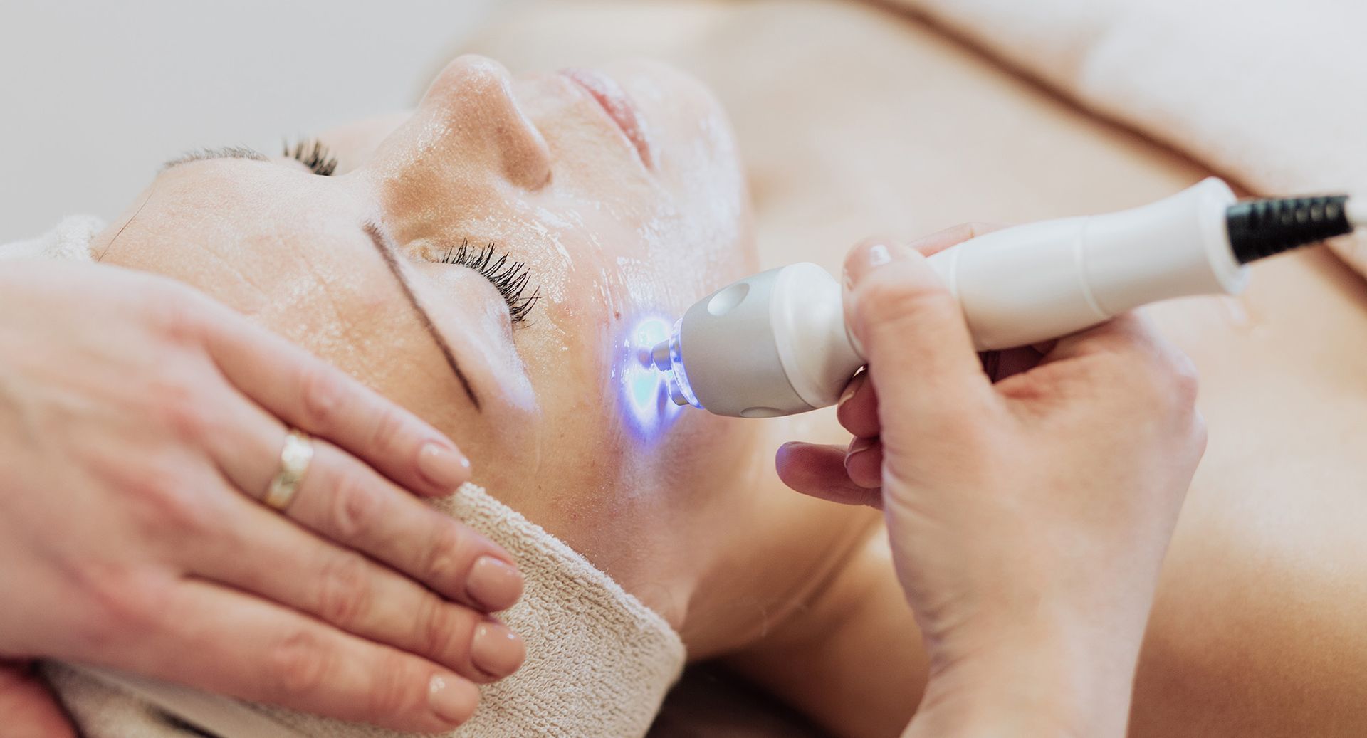 Aqua Facial Behandlung