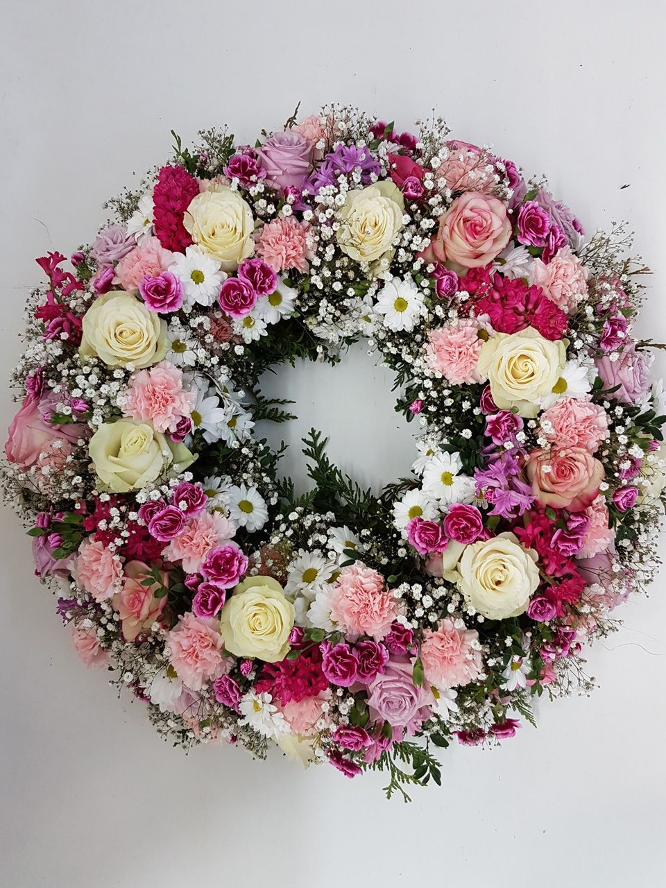 Blumenkranz aus pinken Blumen