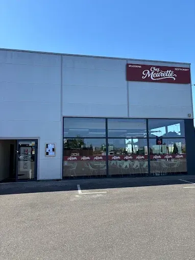 Devanture de Chez Meurette vu de l'extérieur
