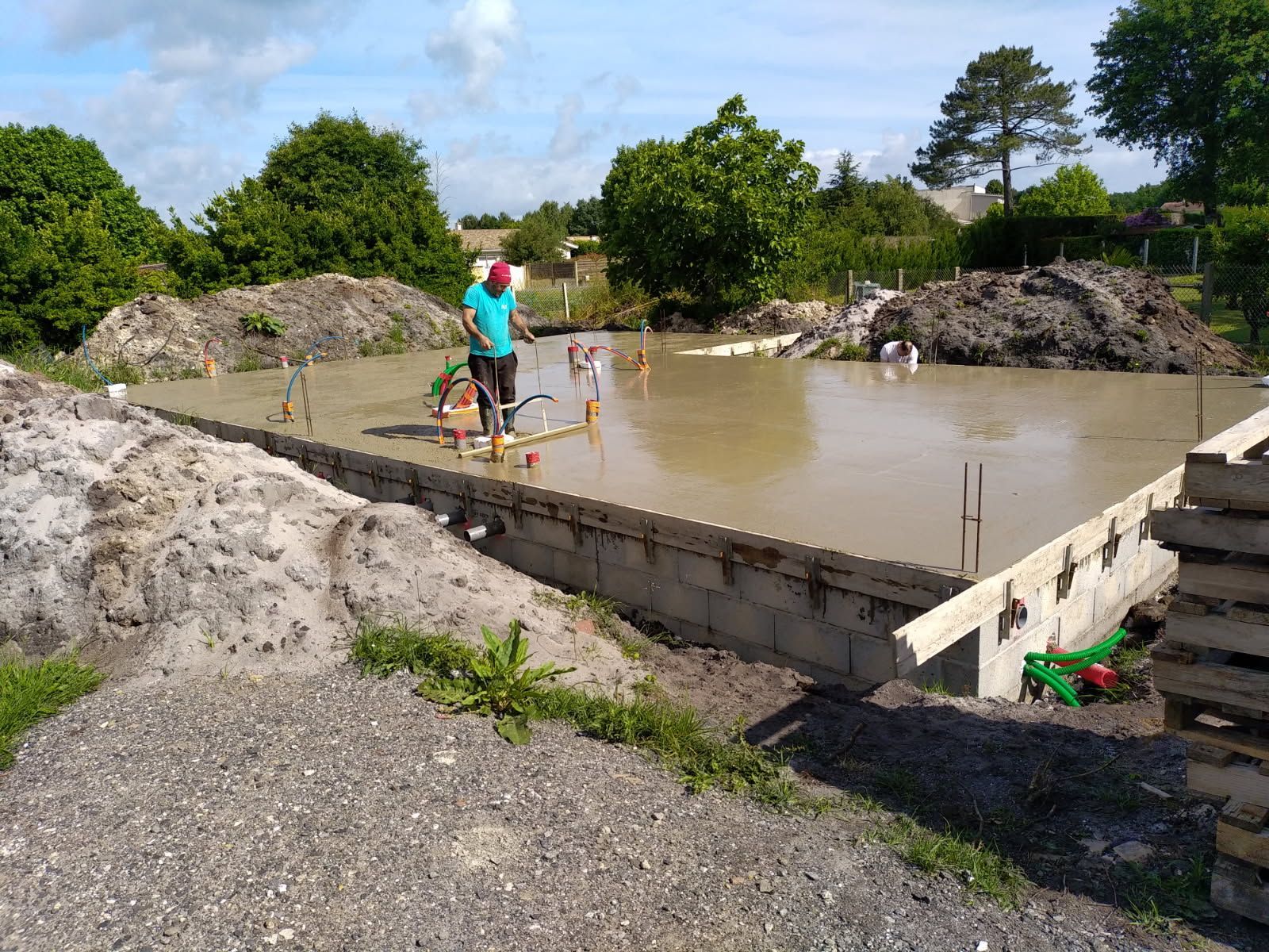 Soubassement.