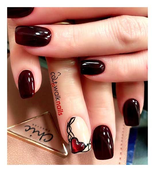 Μανικιούρ Μπορντό - Μπεζ με σχέδιο 