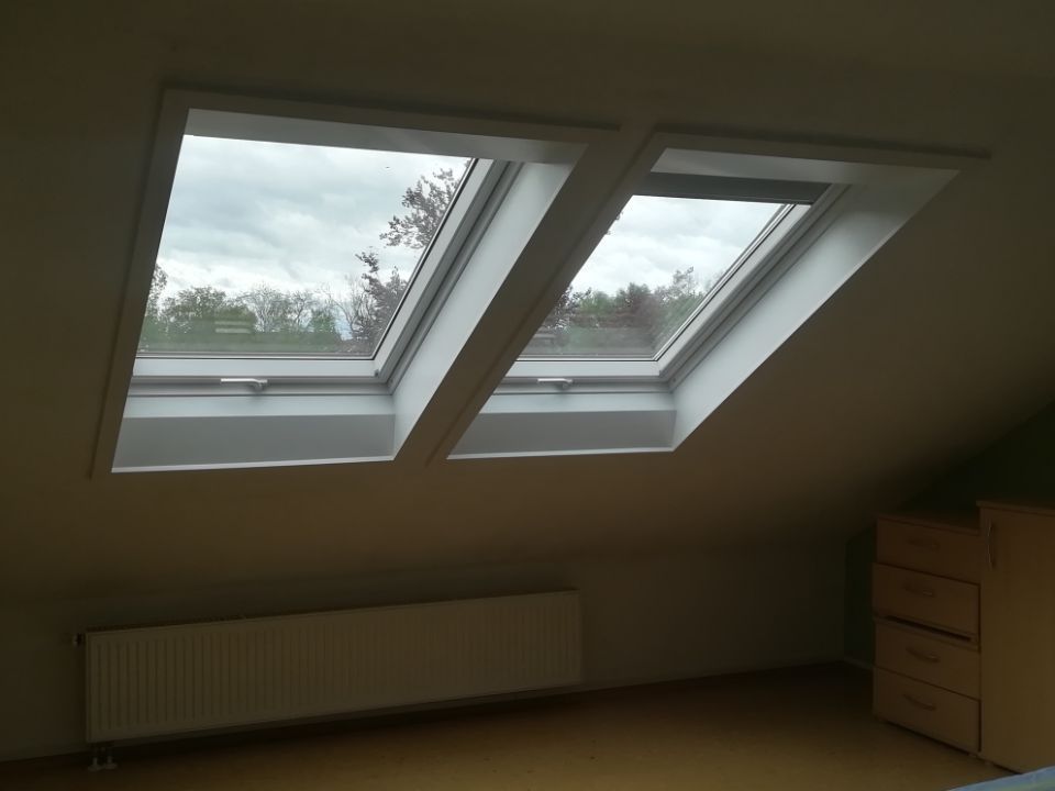 Dachschräge mit Fenster