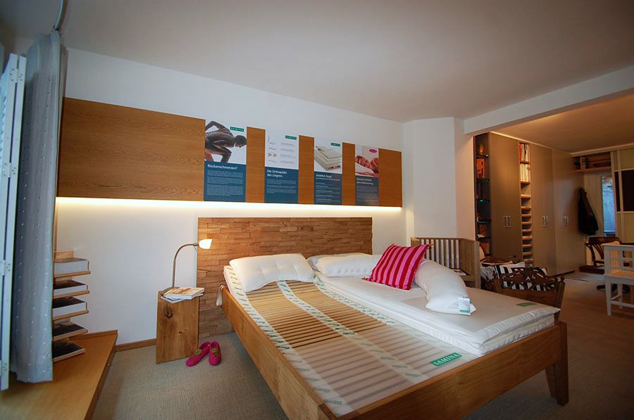 Doppelbett mit SAMINA Schlafsystemen zum testen