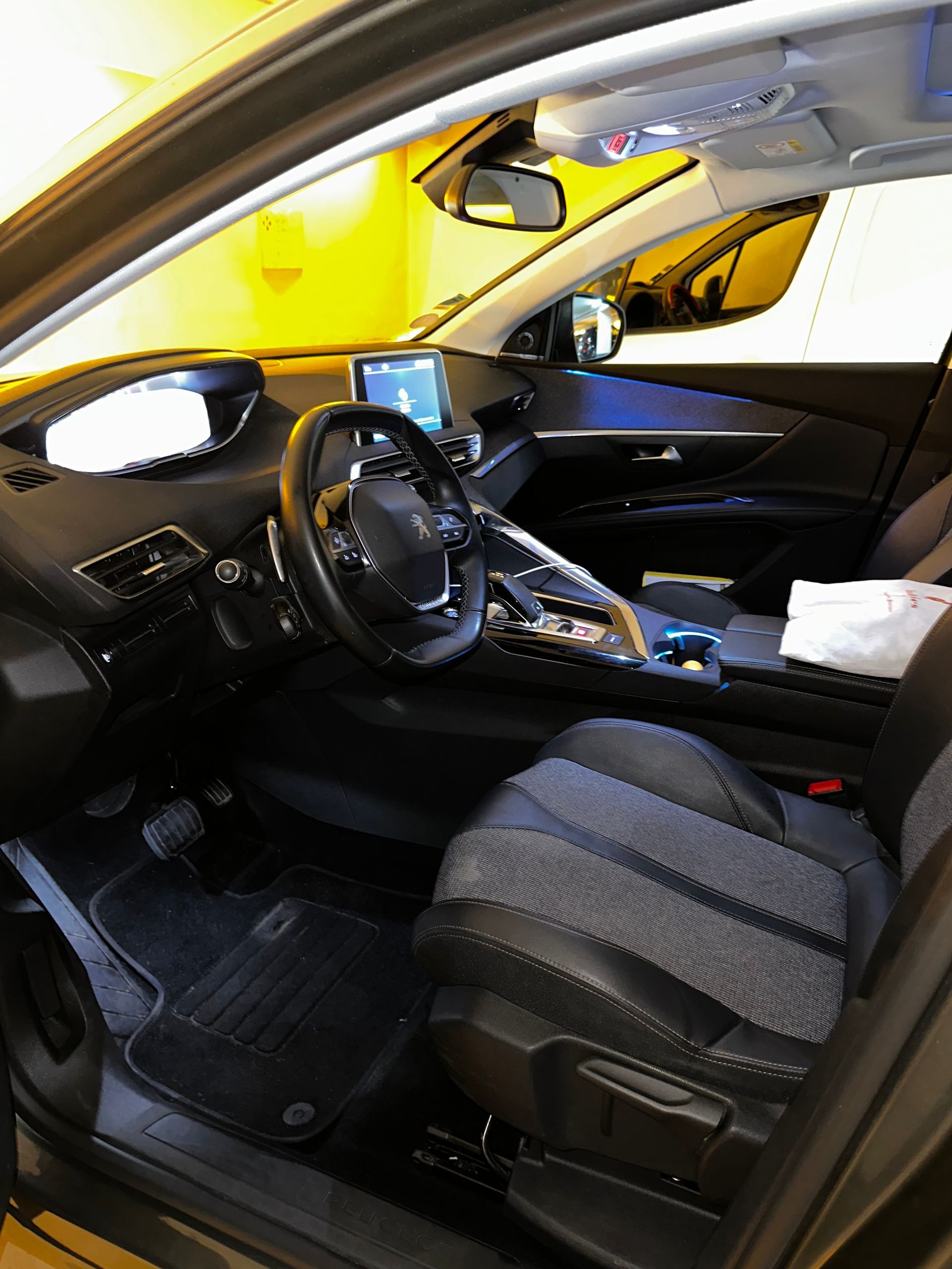 Lavage des sièges auto avant