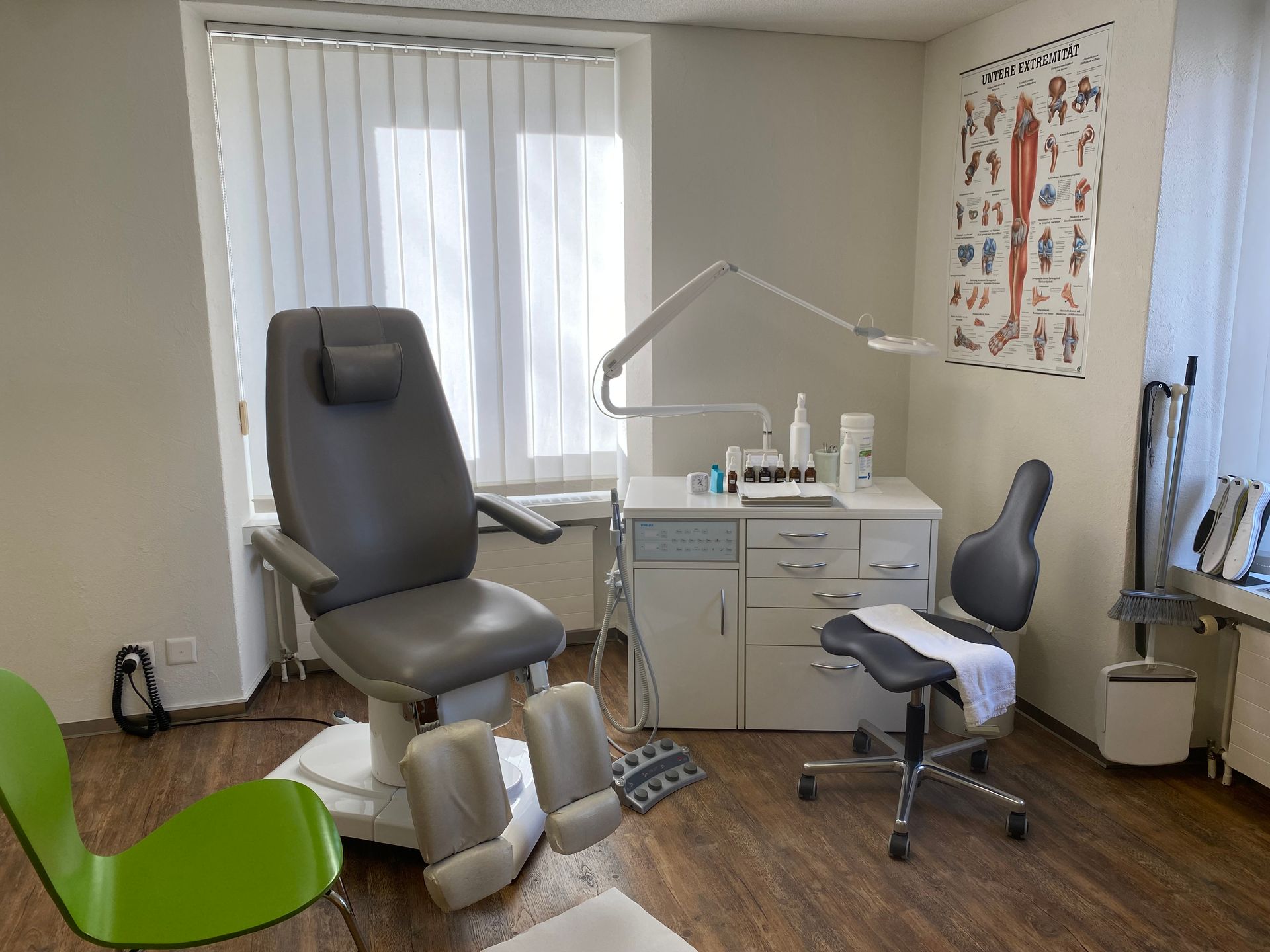 Behandlungsraum Podologie Holliger