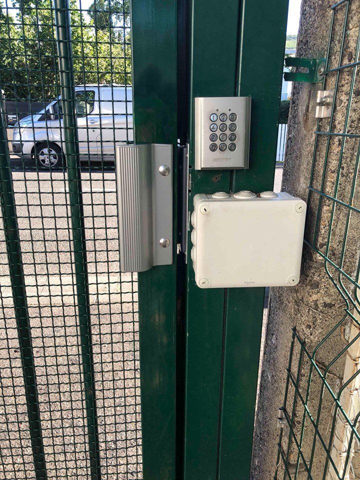 Ouverture automatisée d'une porte