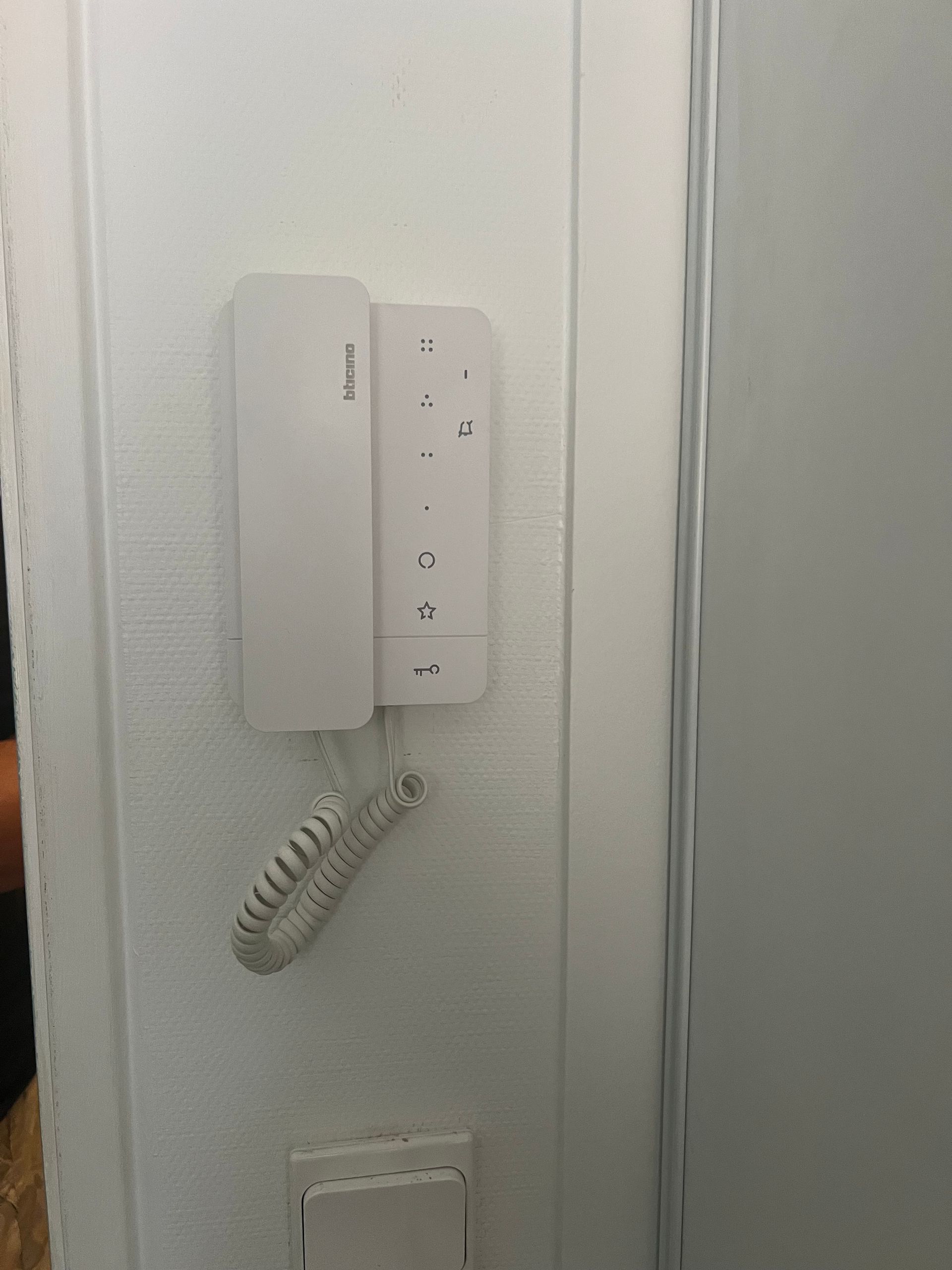 Interphone dans un appartement