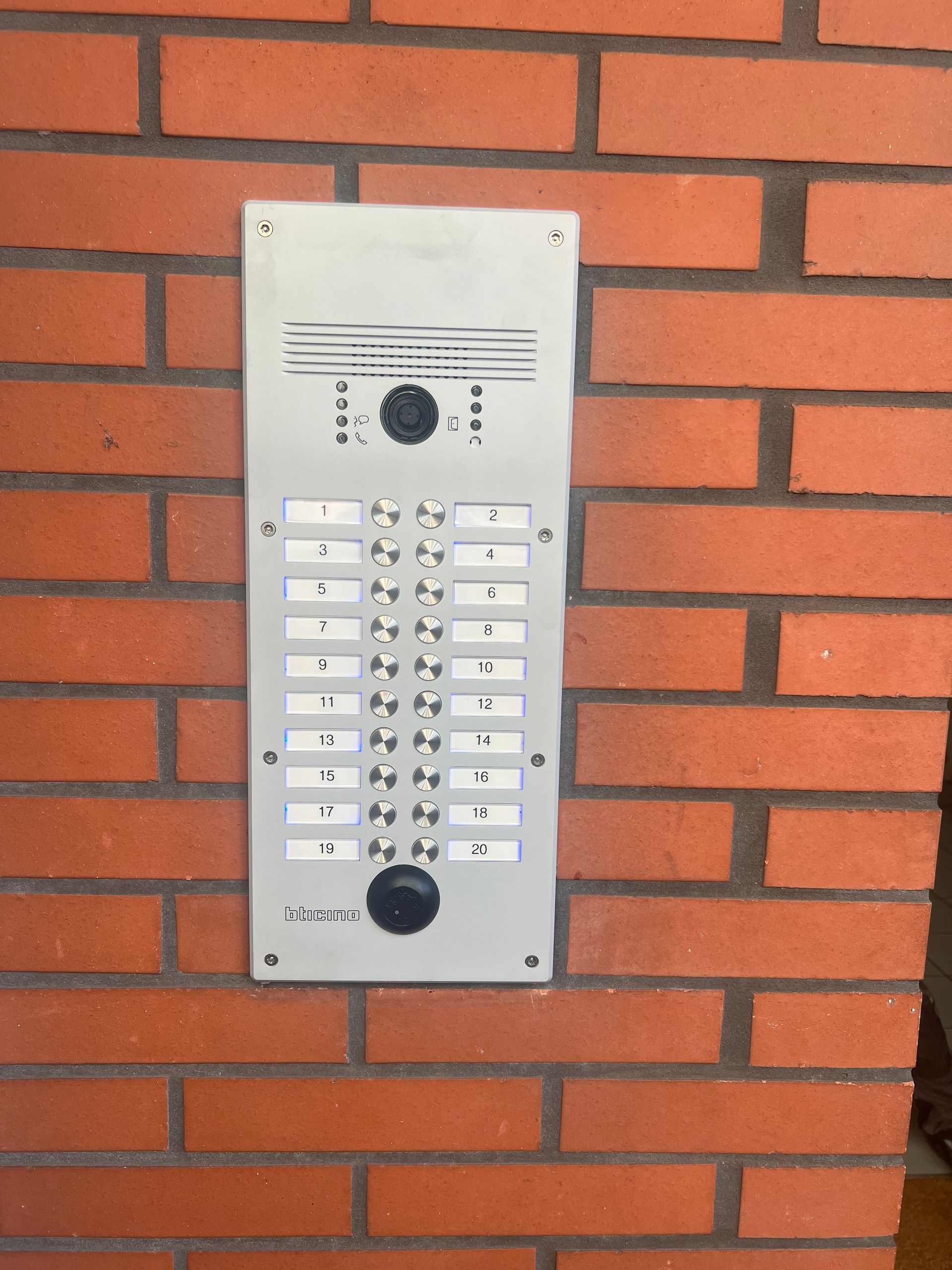 Interphone pour un immeuble