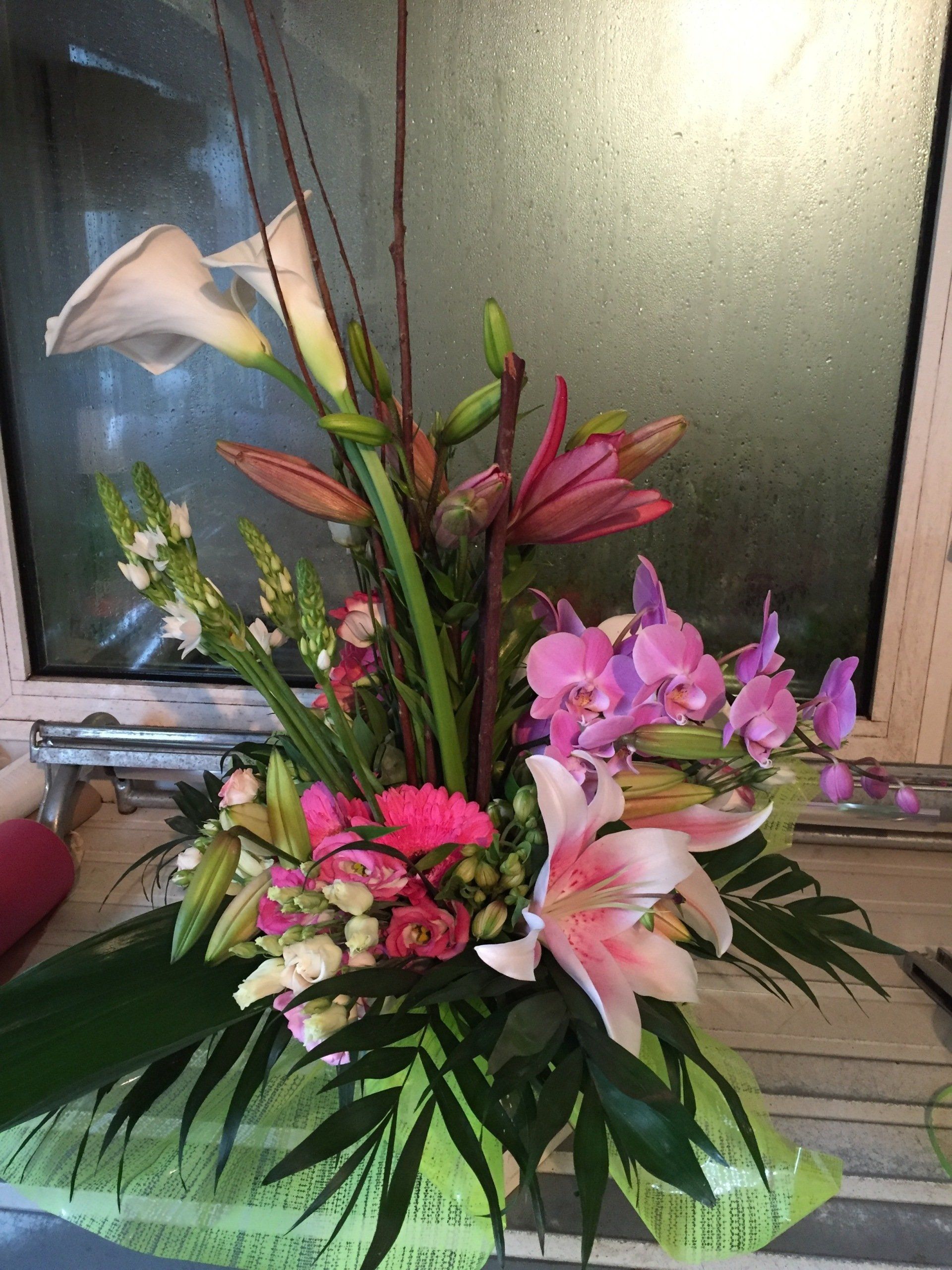 Bouquet linéaire rose et blanc