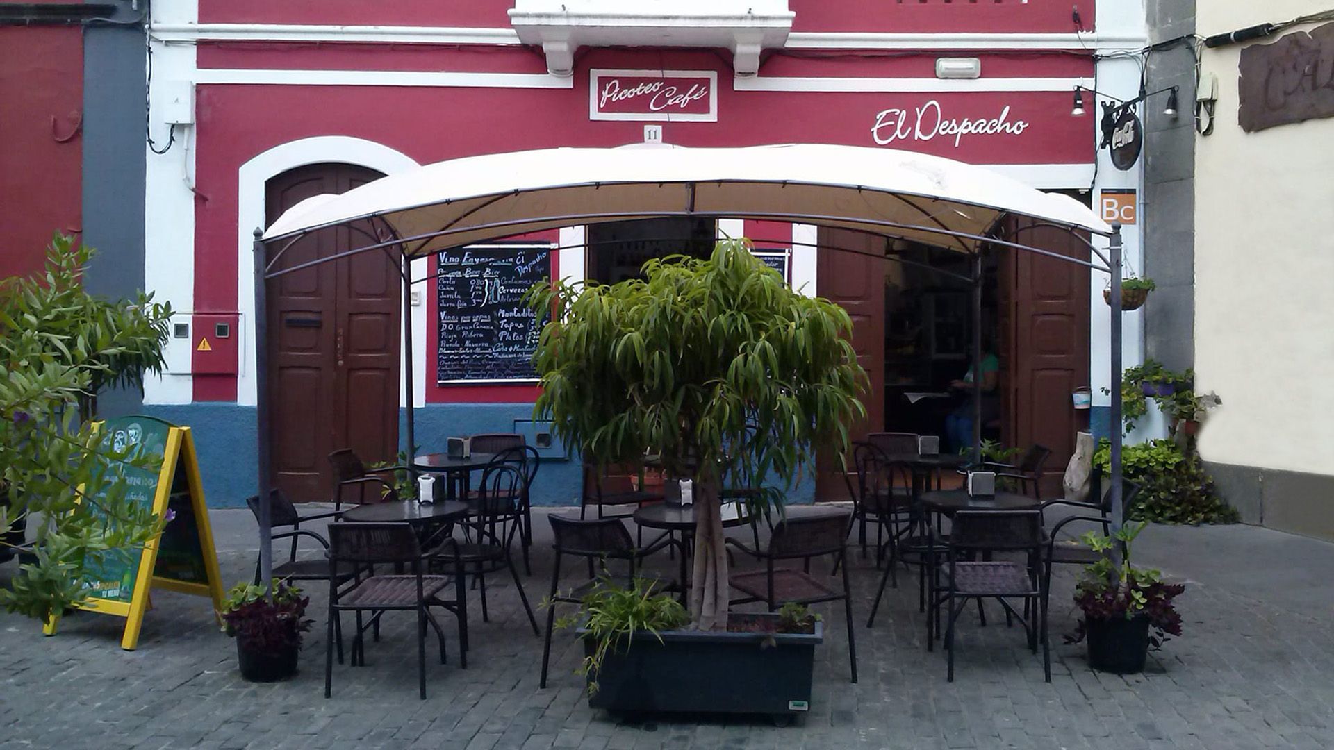 Picoteo Café El Despacho, hostelería y restauración en Santa Brígida