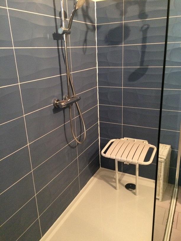 Douche pour personne handicapée