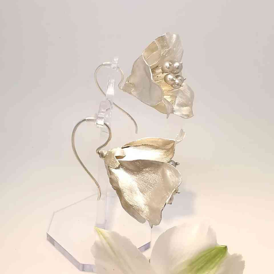 Ohrhänger mit Blüten