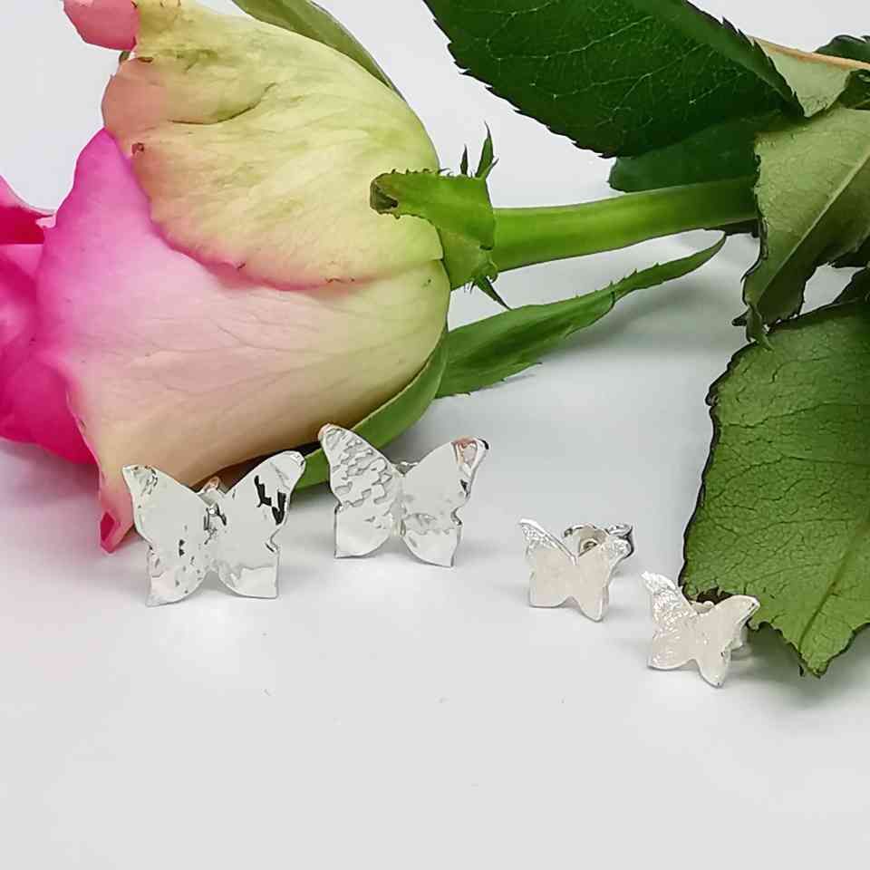 Ohrstecker mit Schmetterlingen