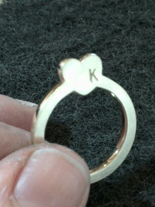 Ring mit Herz und Buchstabe K