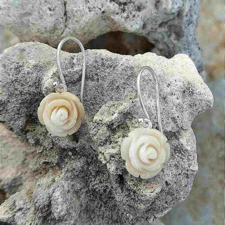Ohrringe mit Rosen